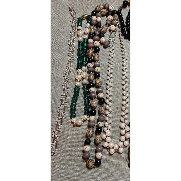 Costume Jewelry Lot 12 Necklaces Vintage - Picture 9 of 13